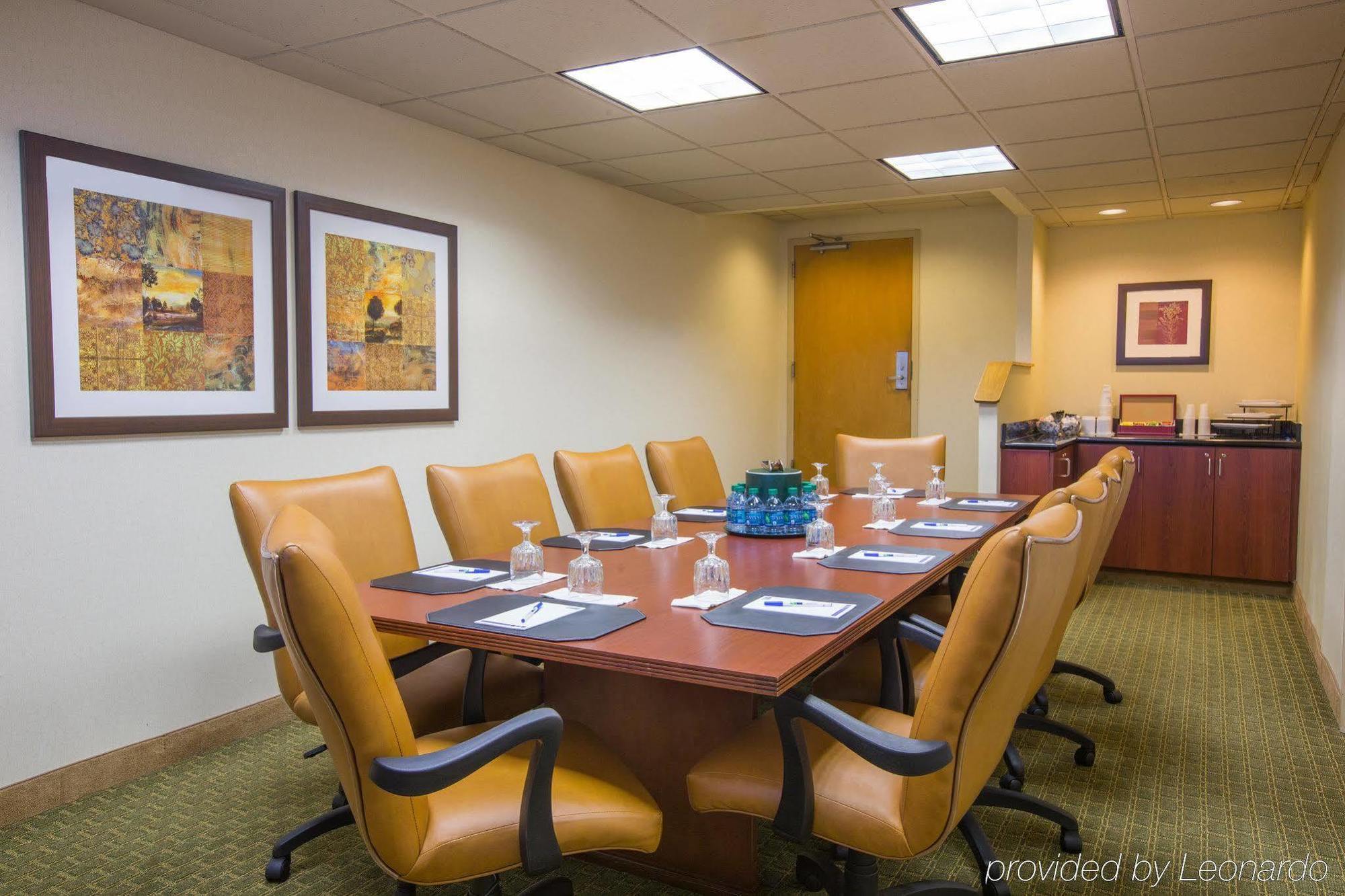 Express - Great Valley By Ihg Hotel 2*
